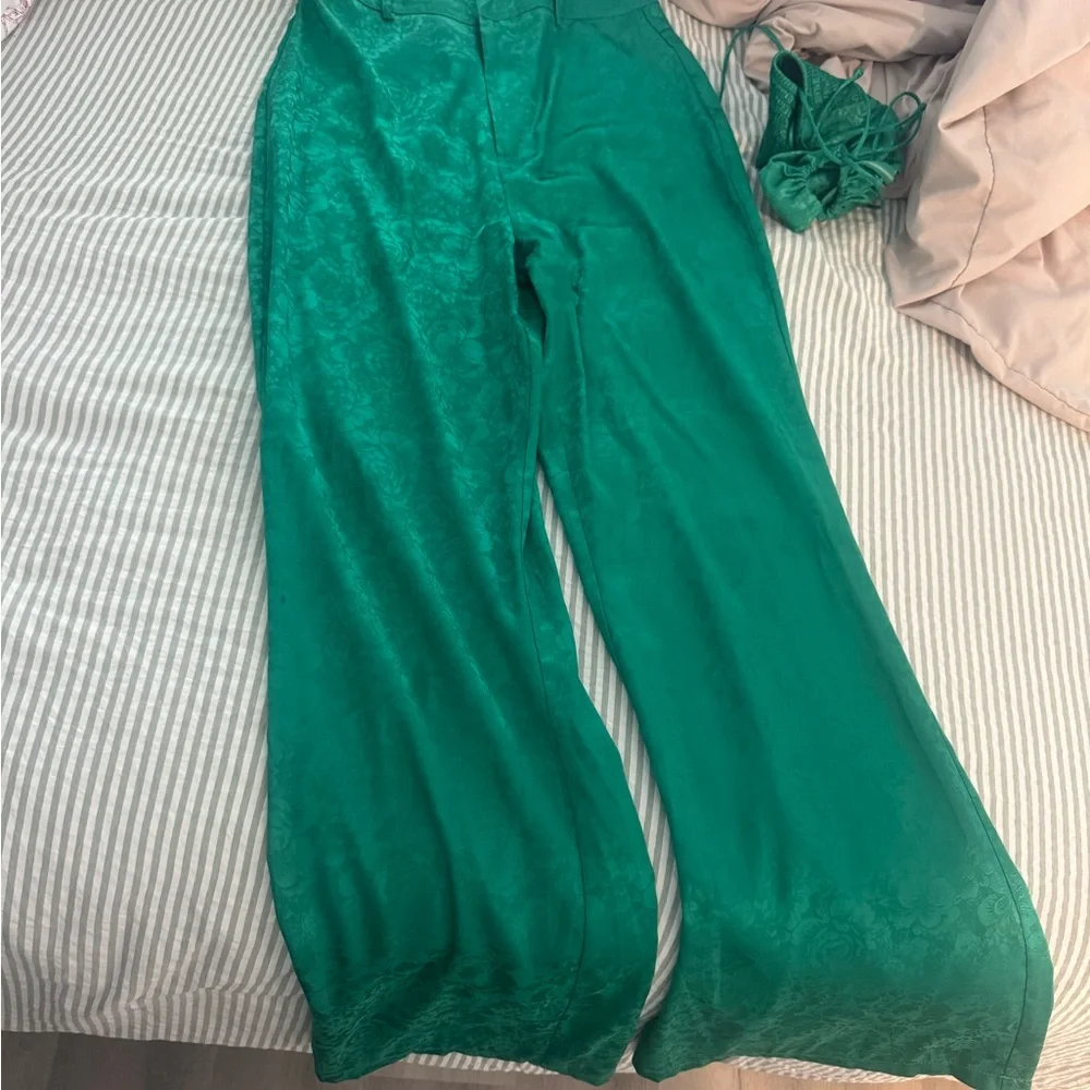 12th Tribe St Barths pants and top set - Picture 3 of 10